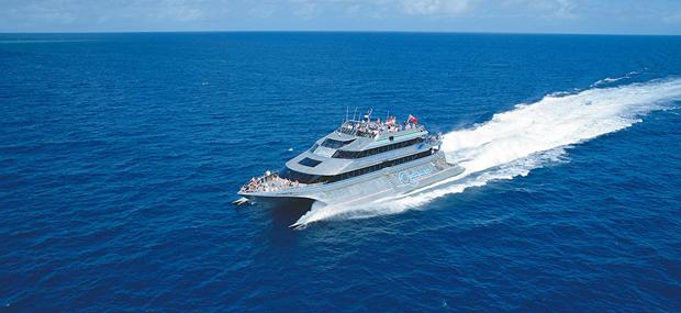 道格拉斯港大堡礁银梭号双体船 银梭号-道格拉斯港-大堡礁-双体船